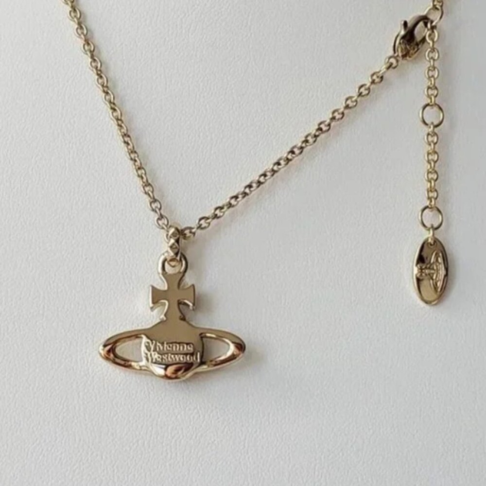 Vivienne Westwood Necklace - Picture 9 of 10